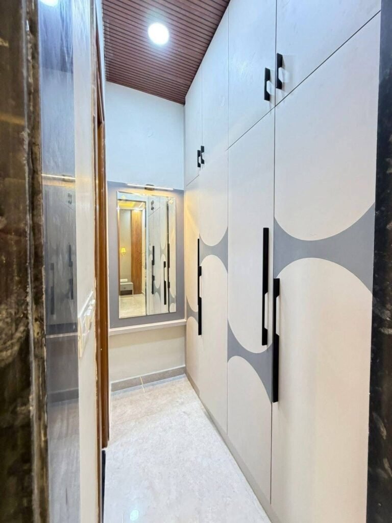 Modular Wardrobe Designer in Jaipur